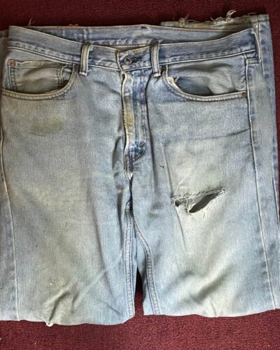 Vintage Levi 505 Jeans - Image 2