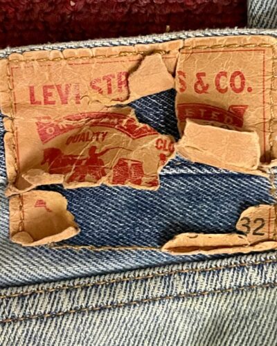 Vintage Levi 505 Jeans - Image 4
