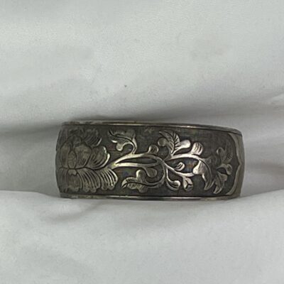 Vintage tarnished Tibetan wide Silver Cuff Bracelet - Image 3