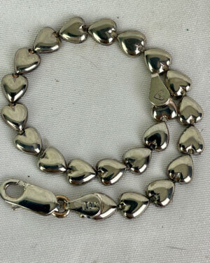 A Beautiful Vintage Sterling Silver Heart Bracelet