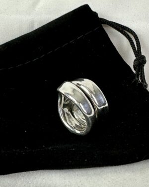 Gorgeous Vintage Israel Sterling Silver Ring Size 7