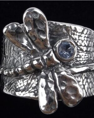 Mint, Vintage Israel Sterling Silver Dragonfly enriched wit a Blue Topaz. Ring size 8