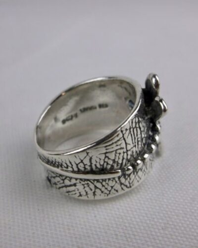 Mint, Vintage Israel Sterling Silver Dragonfly enriched with a Blue Topaz. Ring size 8 - Image 2
