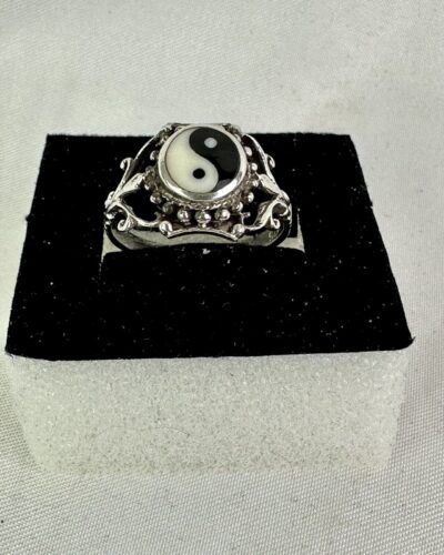 Sterling Silver Women’s ‘Chi’ ring for absolute balance. - Image 5