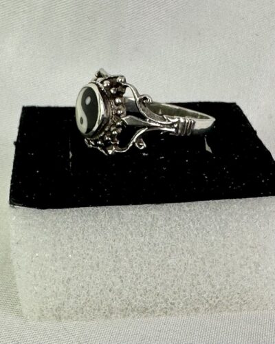 Sterling Silver Women’s ‘Chi’ ring for absolute balance. - Image 7